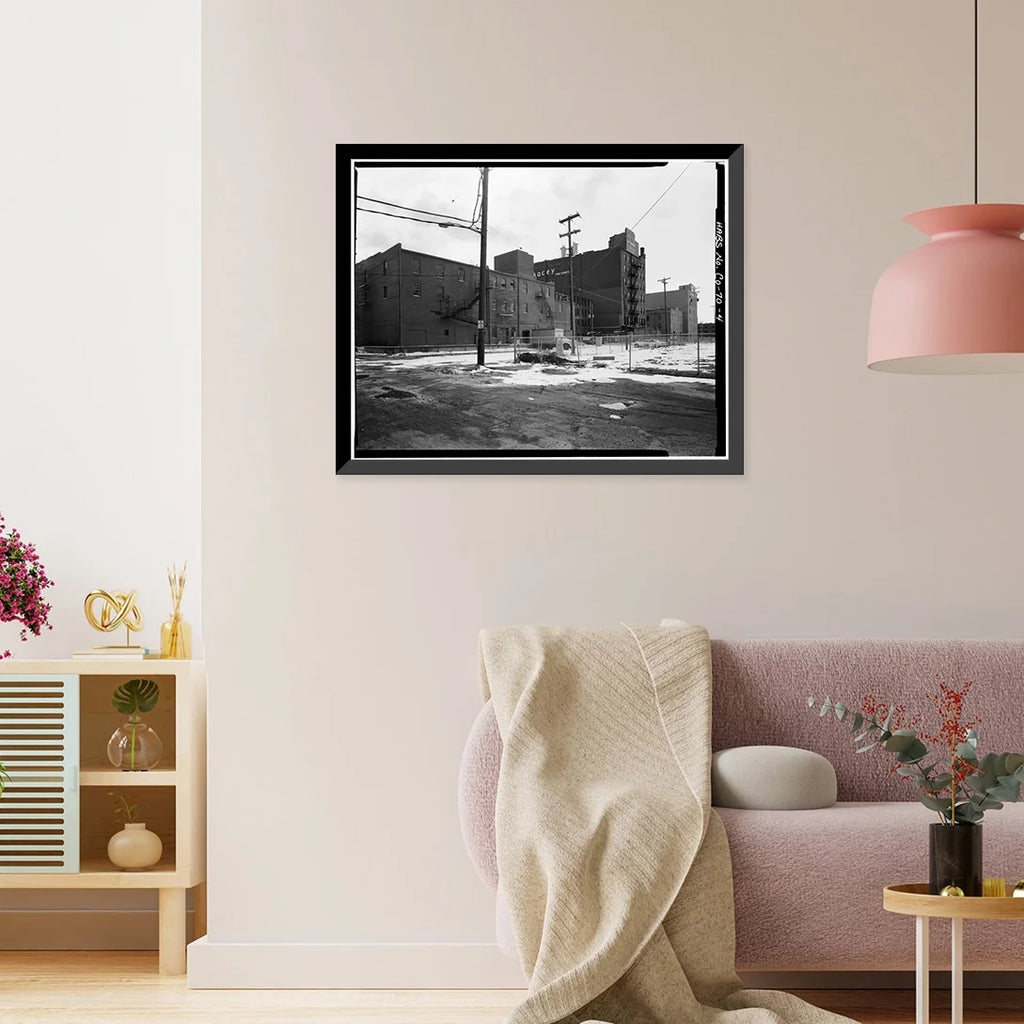 Framed Print 17-7/8" x 21-7/8" U811