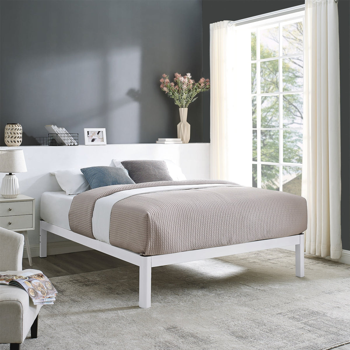Queen Wood Slat Metal Platform Bed Frame J47507
