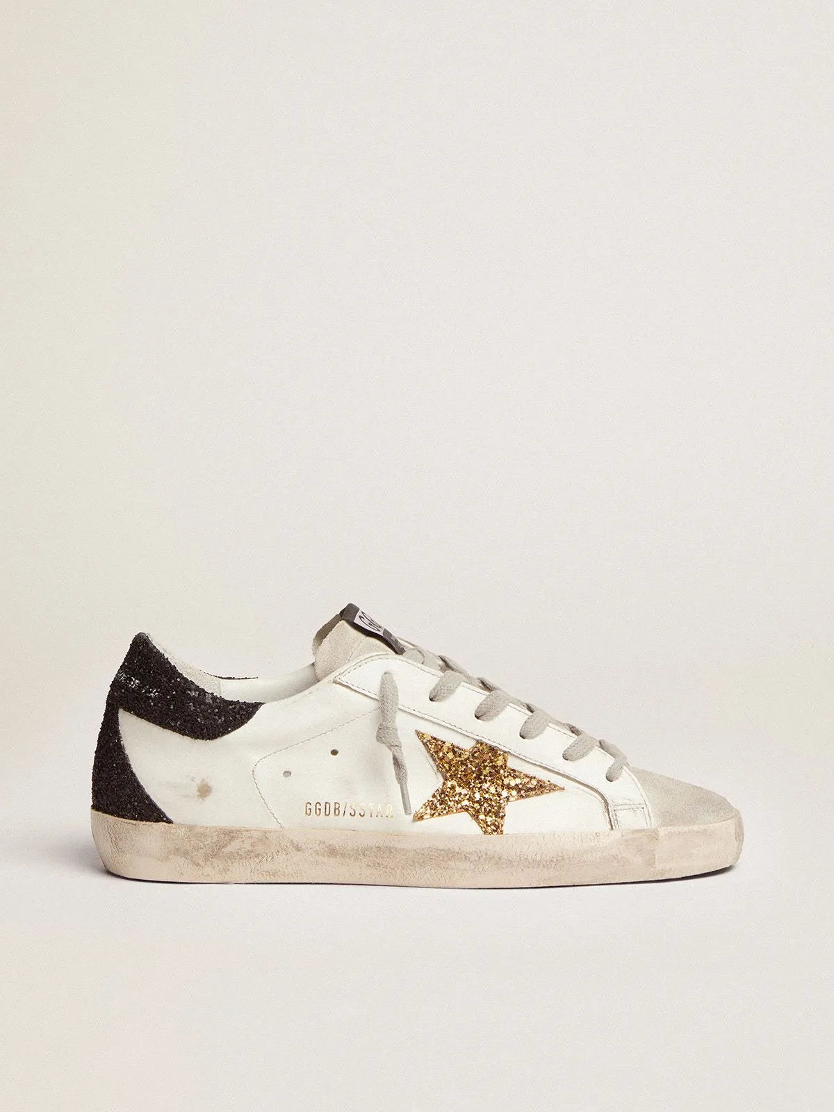 Super-Star sneakers with gold star and glittery black heel tab Y79669