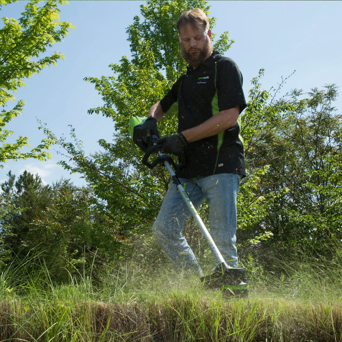 80V 16 Cordless String Trimmer with Battery & Charger Q24319