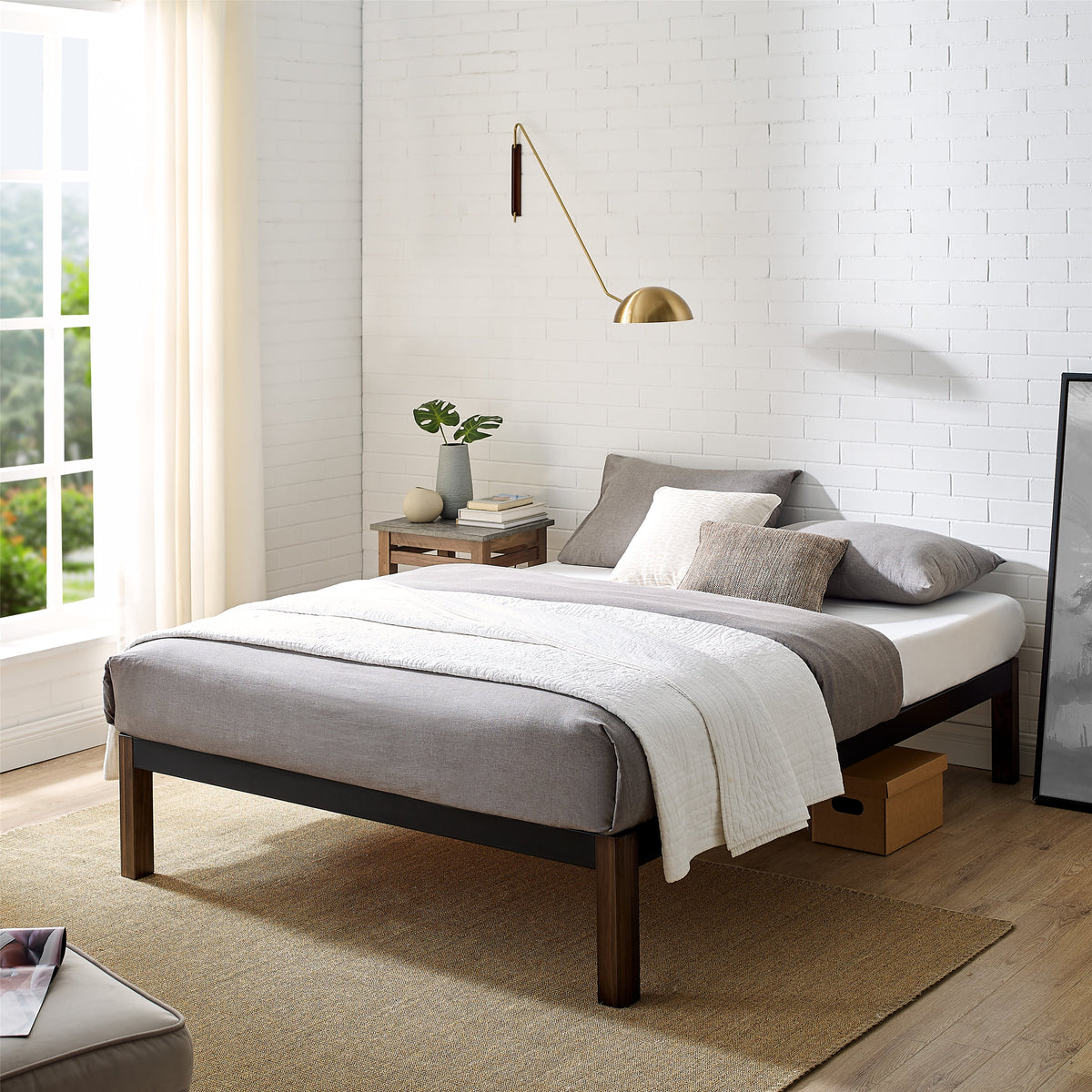 Queen Wood Slat Metal Platform Bed Frame J47507