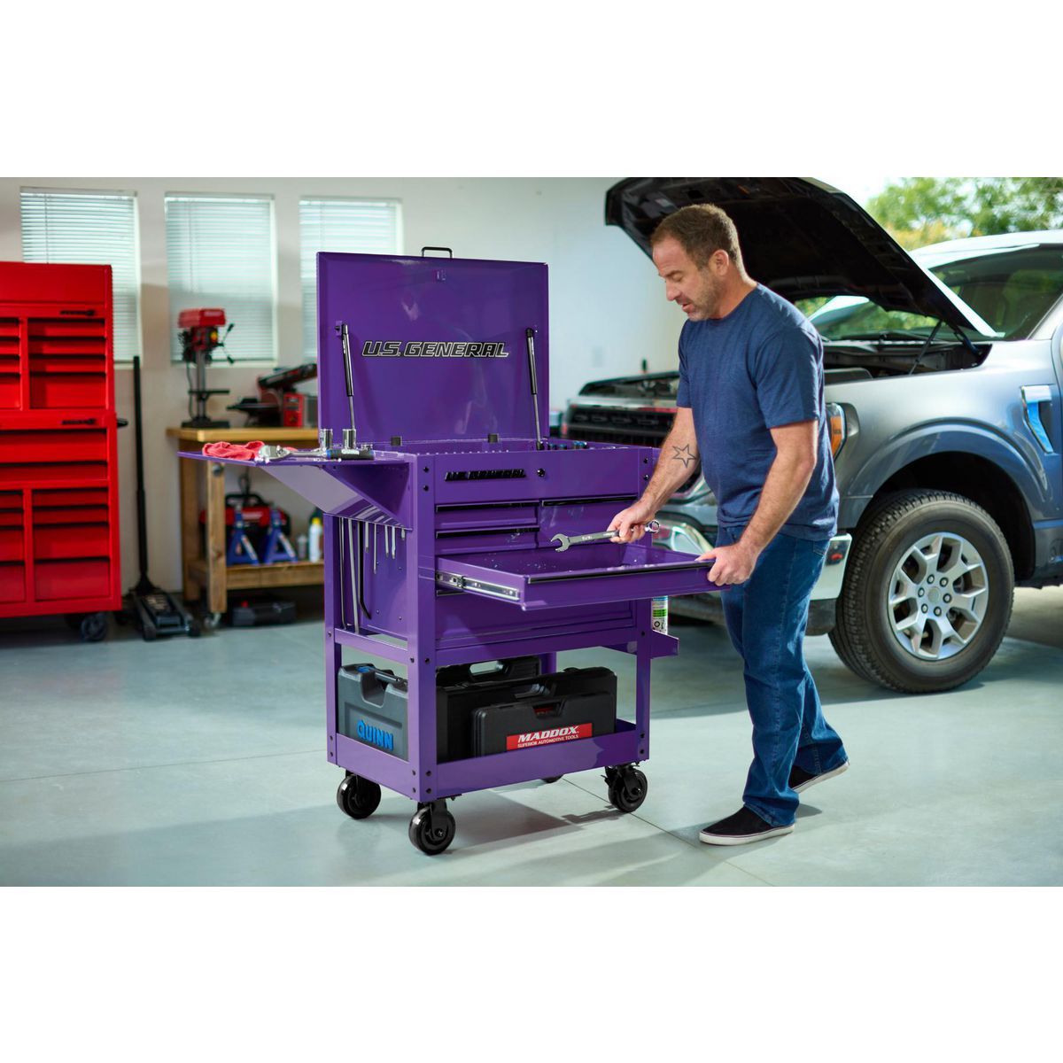30 in. 5-Drawer Mechanics Cart L92380