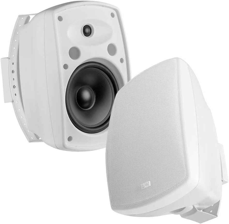 White 5.25 Indoor Outdoor Speaker Pair S551619