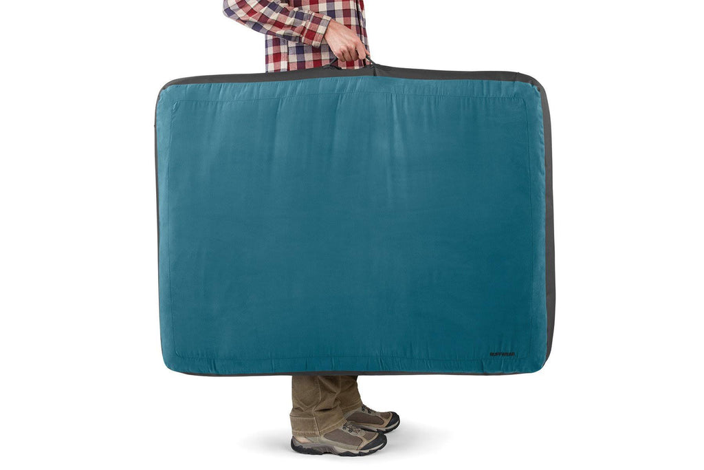 Overcast Blue Medium Dog Bed C810