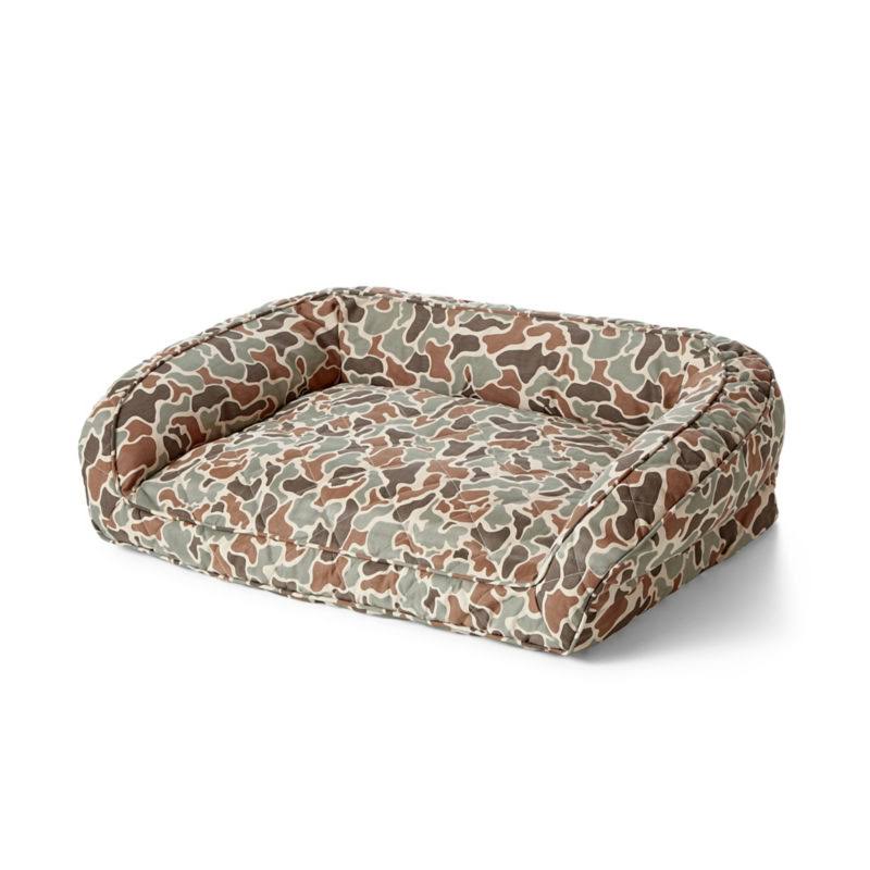 Small Camo Dog Bed F839033