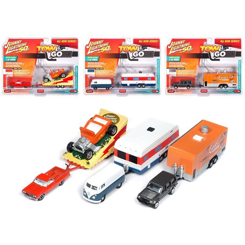 Set of 3 1/64 Diecast Cars Z498184