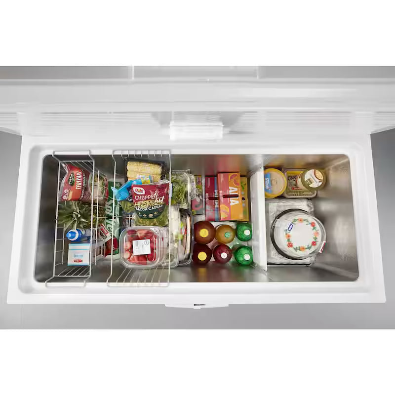 16 cu. ft. Chest Freezer in White B14276