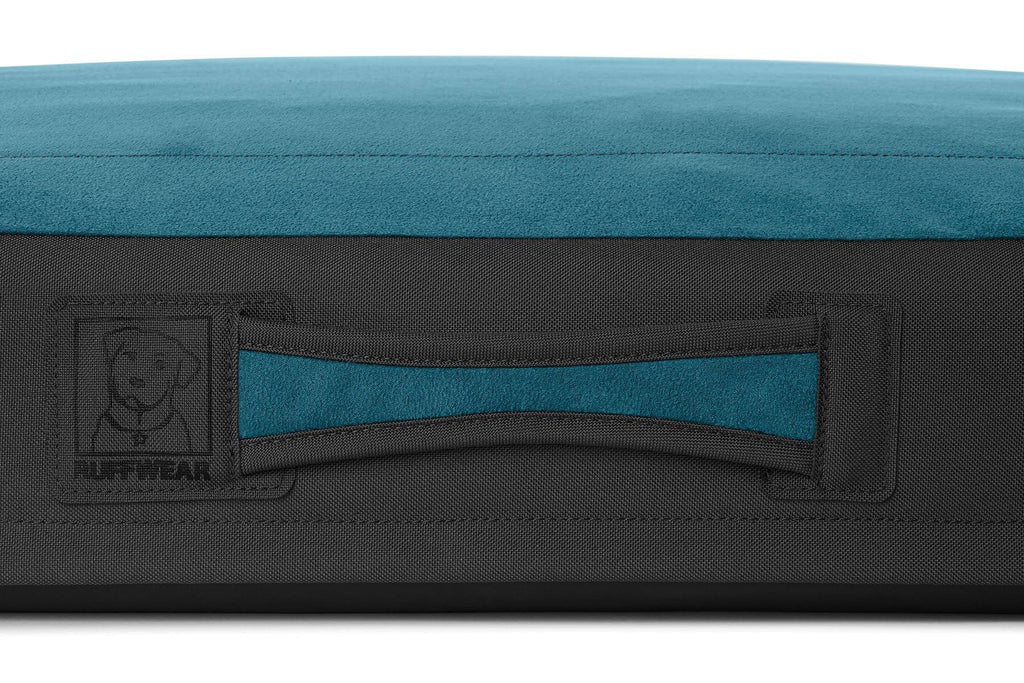 Overcast Blue Medium Dog Bed C810