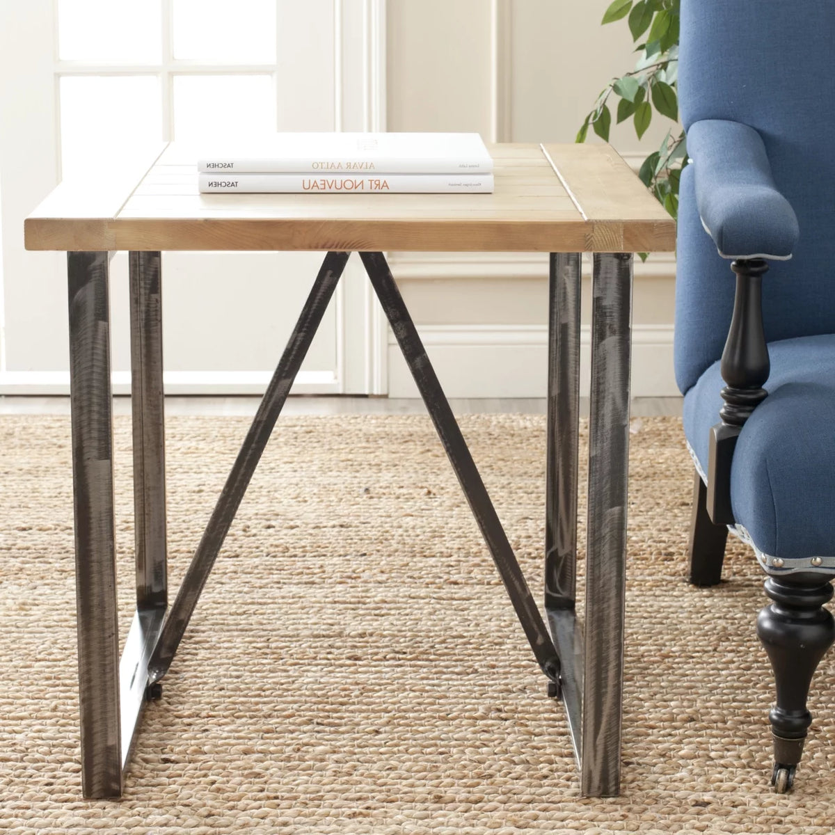 Wood Top End Table F806