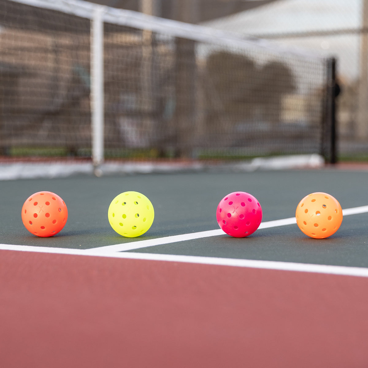 6 Pack Regulation Size Outdoor Pickleballs Q368