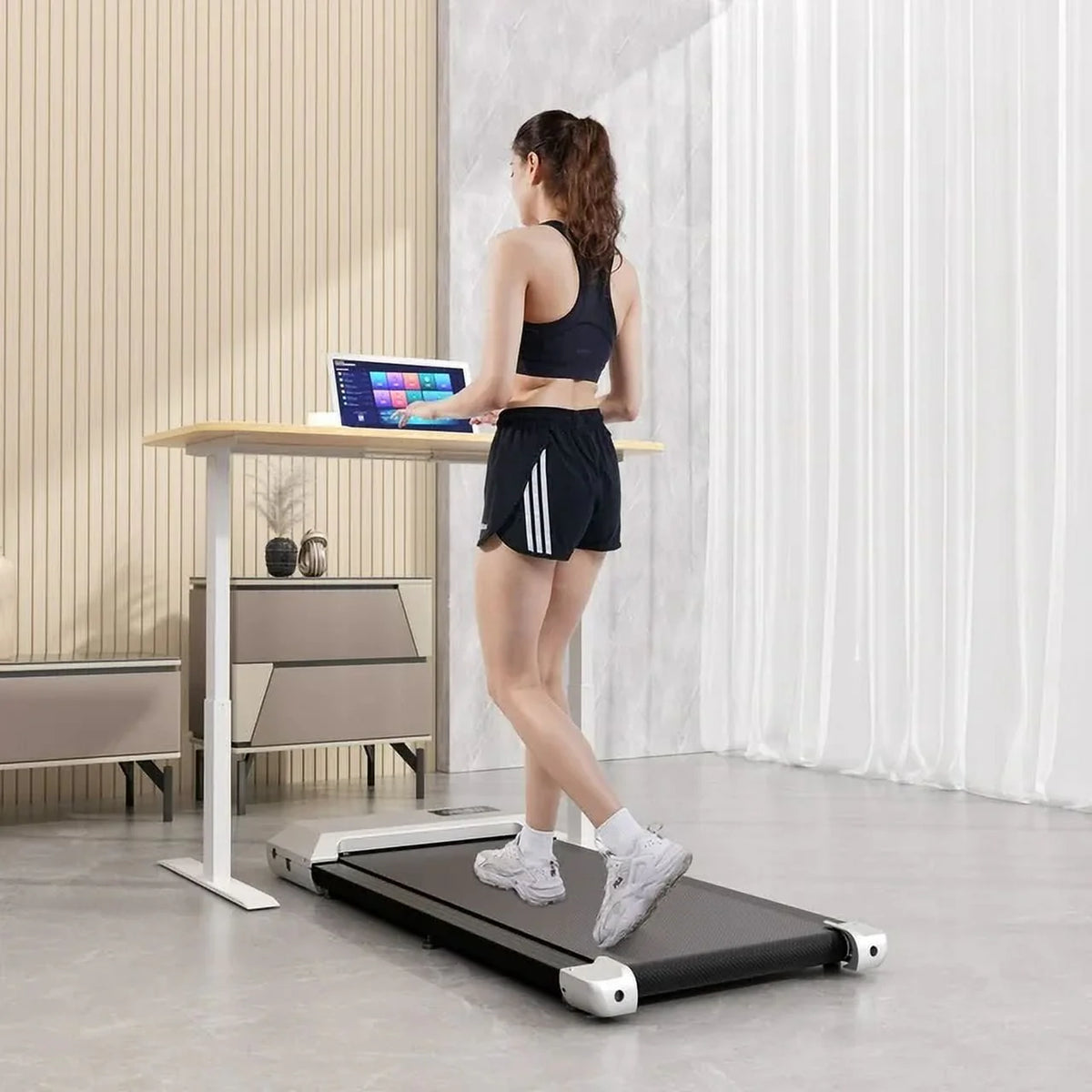 2.5Hp Ultra-Quiet Walking Pad Treadmill with Remote Control B808121