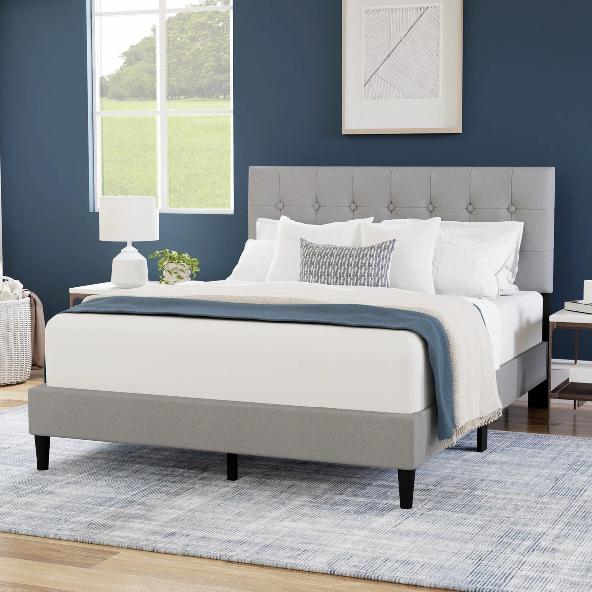 Queen Tufted Upholstered Platform Bed C1532